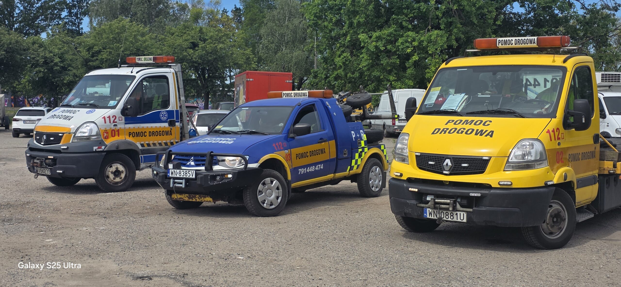 Auto holowanie Warszawa 24h - transport samochodu lawetą